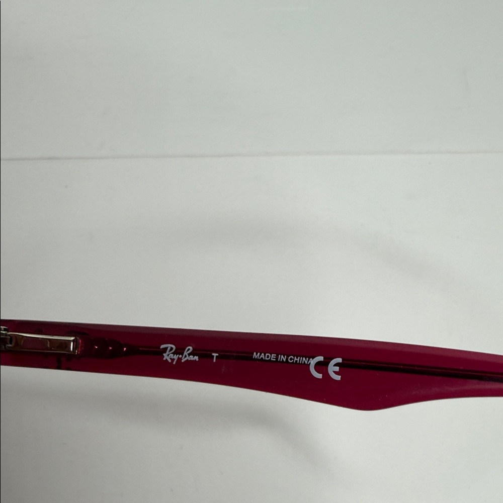 Ray Ban Designer Glasses with case - Picture 7 of 9